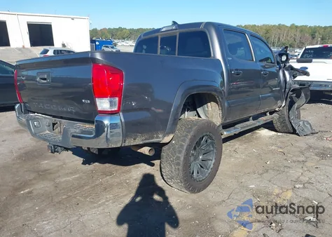 2017 Toyota Tacoma Sr5 V6 z USA, uszkodzony, nr VIN 5TFAZ5CN4HX041443